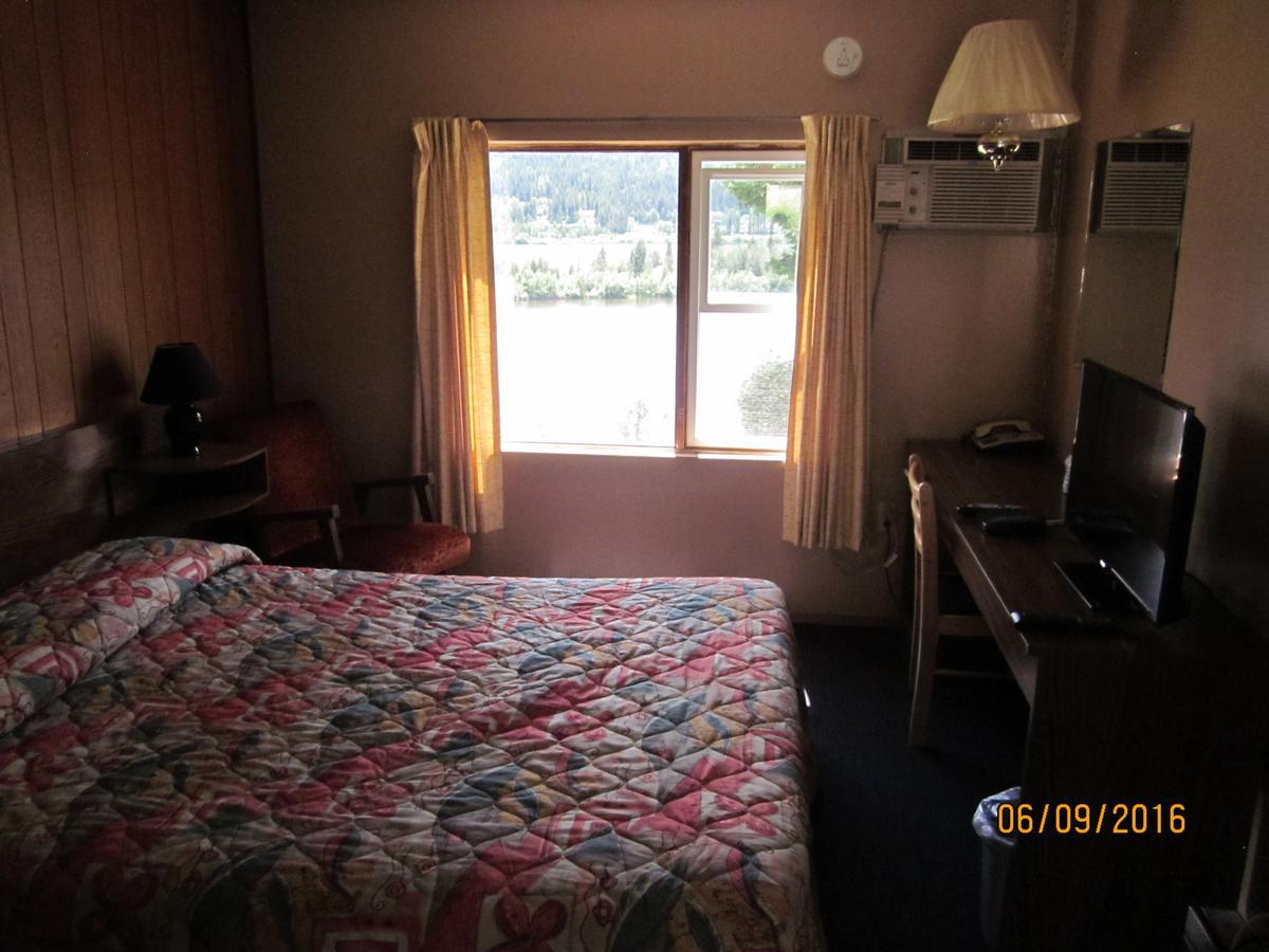 Valleyview Motel Уильямс-Лейк Экстерьер фото