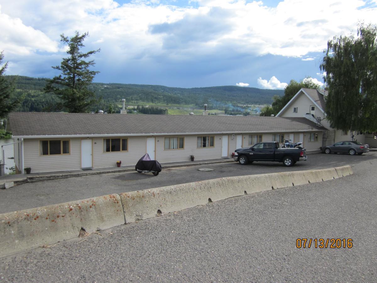 Valleyview Motel Уильямс-Лейк Экстерьер фото